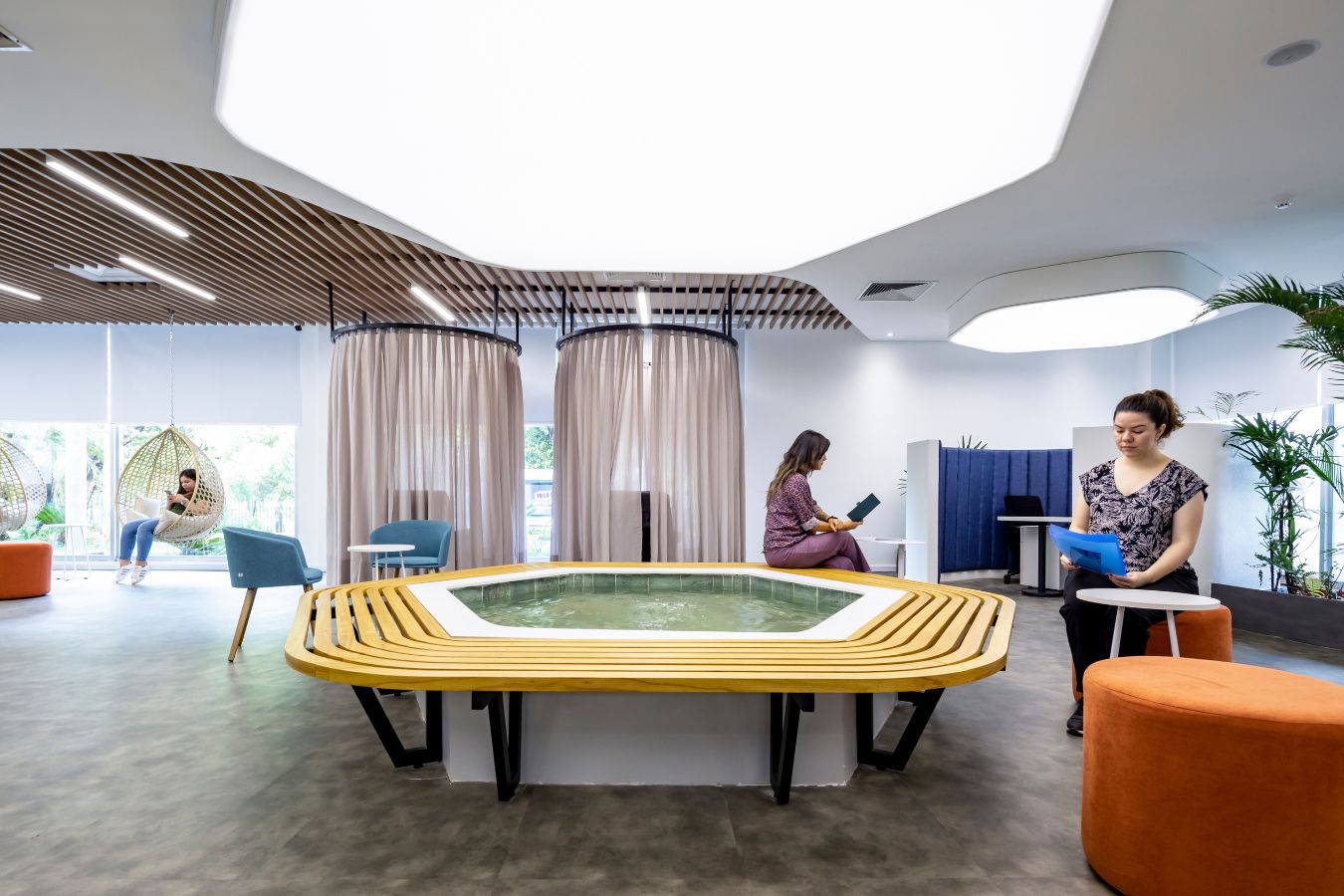 Aseguradora Yacyreta - Biophilic wellness hub designed to reduce stress and improve employee well-being - Contract Workplaces.jpg